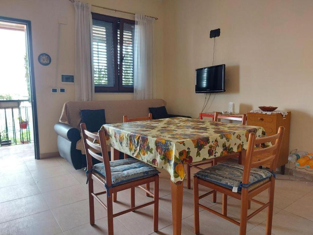 Bed and Breakfast House Costa Messina Exterior foto